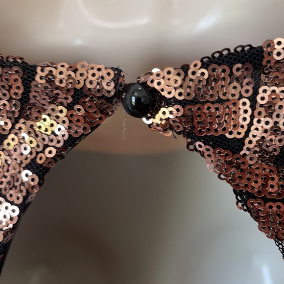 Vintage Copper Sequined Top! Sz M. Lined and has a bit of stretch! - Picture 7 of 13